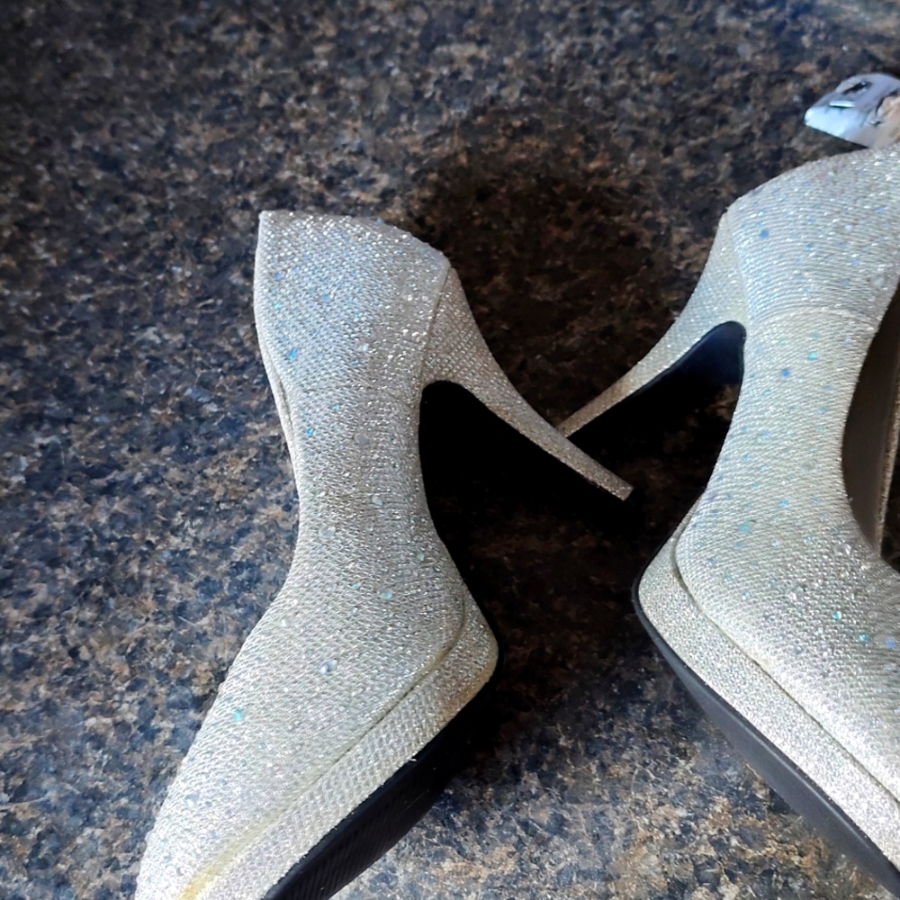 Hot Tomato Silver Glitter Stiletto Heels